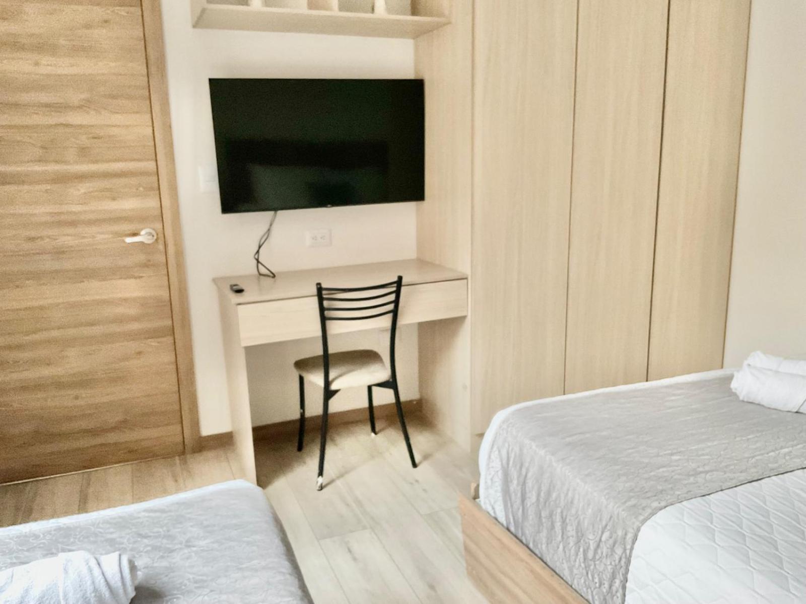 Hotel Brist0L Suites Centro Historico Cuenca Kültér fotó