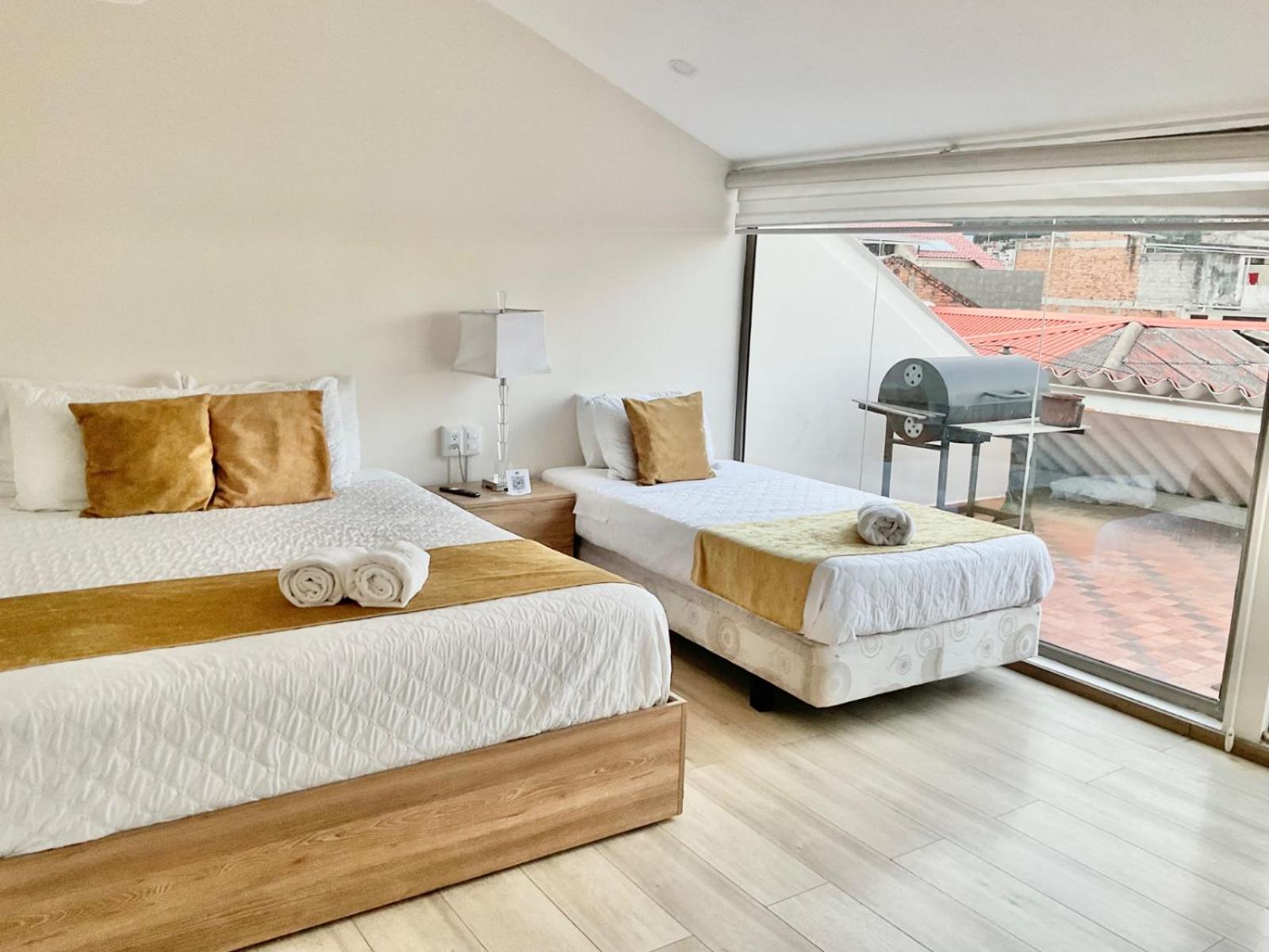 Hotel Brist0L Suites Centro Historico Cuenca Kültér fotó